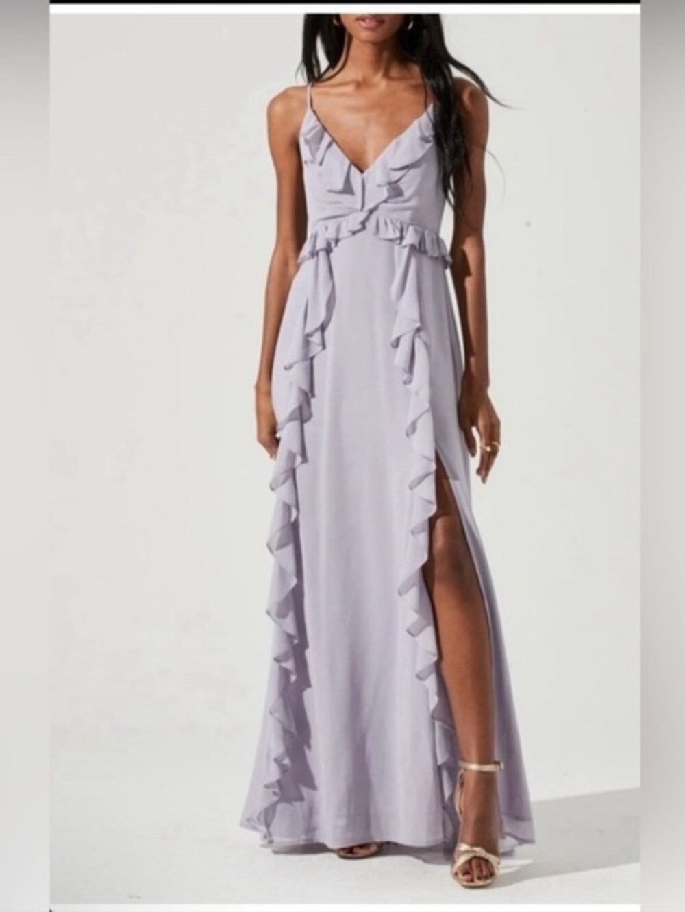 NWT ASTR the Label Sorbae Ruffle Maxi Dress Lilac Purple VNeck Slit Size M